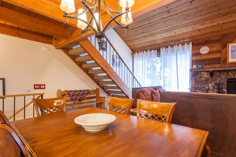 Snowflower # 62 - Townhome Mammoth Lakes Room photo